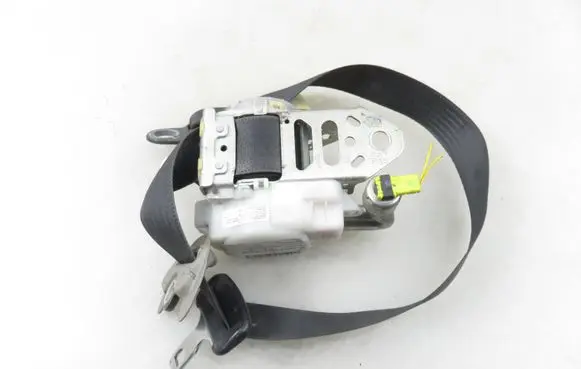 Toyota RAV 4 (XA30) Front seatbelt 7Q1410P