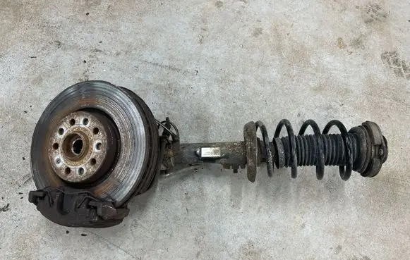 Skoda Superb B6 (3T) Front wheel hub spindle knuckle