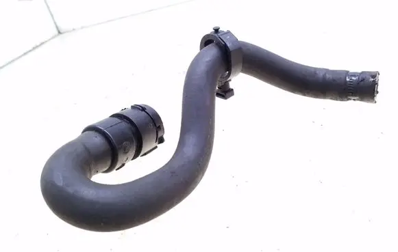 Volvo XC70 Engine coolant pipe/hose 6G918B159DE