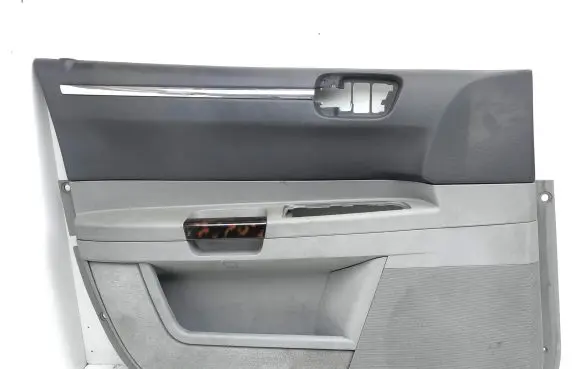 Chrysler 300 - 300C Front door card panel trim