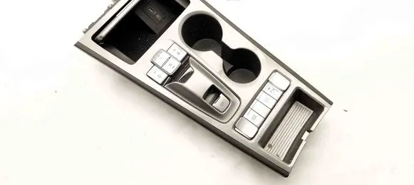 Other center console (tunnel) element