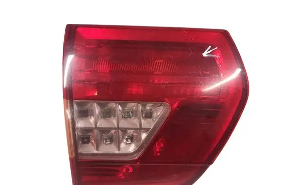 Citroen C5 Tailgate rear/tail lights 9681074380