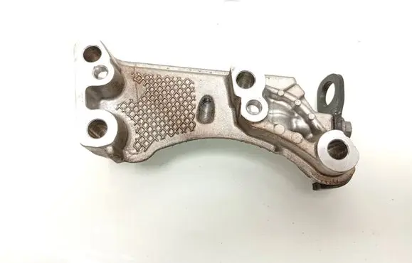 Citroen C4 Cactus Engine mounting bracket 9683165580