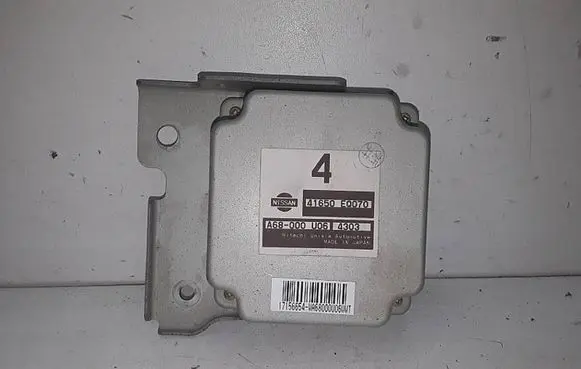 Nissan X-Trail T30 Torque split ecu control unit/module 41650EQ070 A68000U06