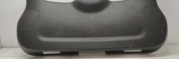 Renault Kadjar Tailgate trim