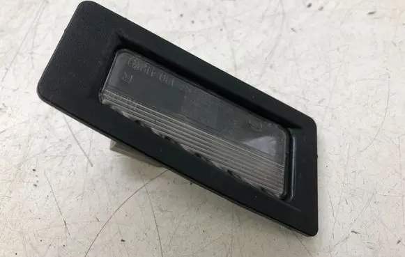 Mazda CX-3 Number plate light 13041979
