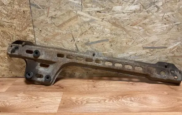 Alfa Romeo 147 Bottom radiator support slam panel 
