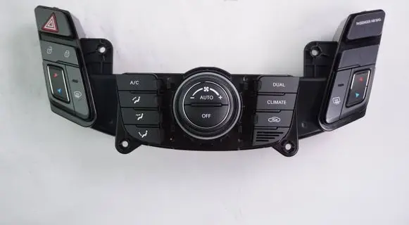 Hyundai i40 Climate control unit 972503Z660