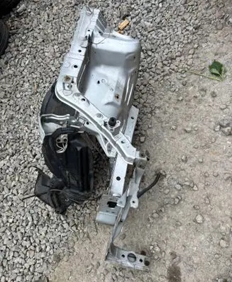 Toyota RAV 4 (XA30) Front side member