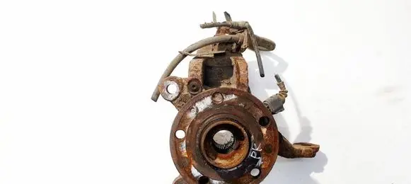 Volkswagen Caddy Front wheel hub 