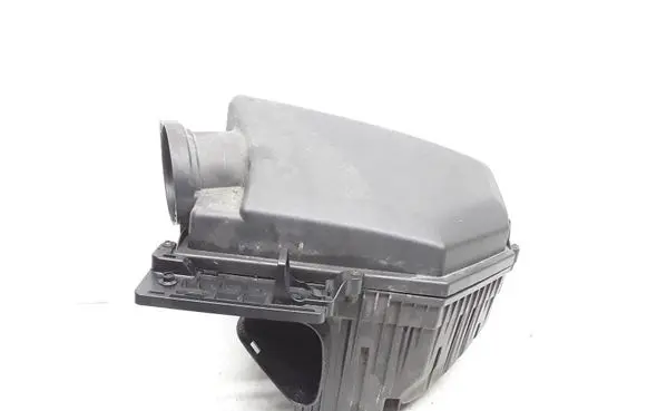 Volvo V60 Air filter box 30792196