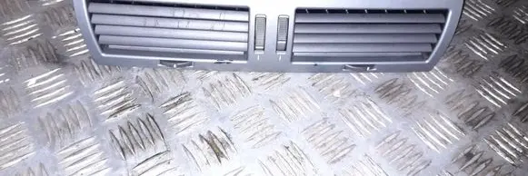 BMW 7 E65 E66 Dash center air vent grill 69112039