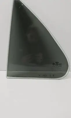 KIA Sorento Rear vent window glass 