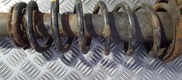 Toyota Corolla Verso E121 Rear coil spring