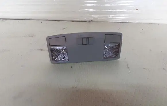 Mazda CX-7 Front seat light