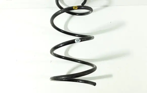 Toyota Avensis T250 Front coil spring 