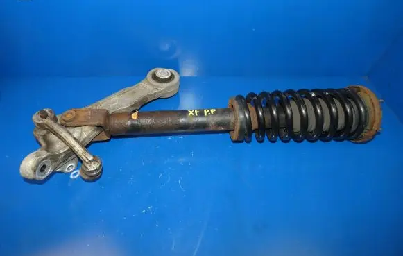 Jaguar XF X250 Front wheel hub spindle knuckle