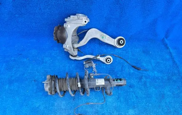 BMW i4 Front suspension assembly kit set 6893261 6895201
