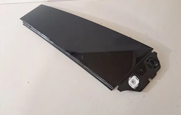 BMW i4 Front door glass trim molding 7483006