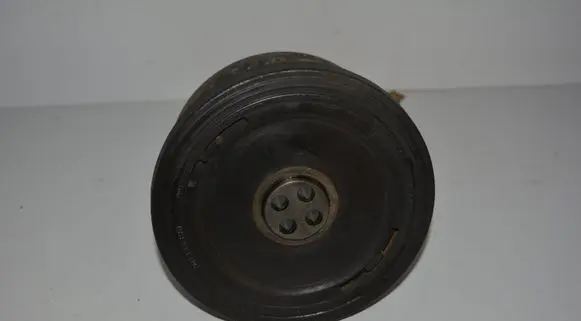 BMW 5 E39 Crankshaft pulley 2247890