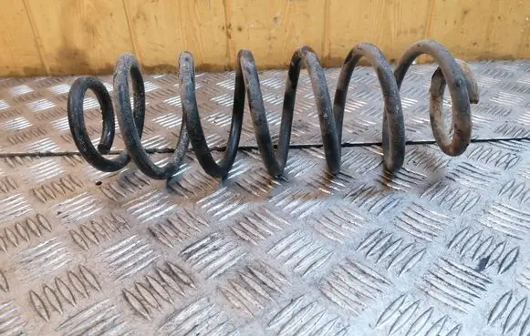 Audi A3 S3 8L Rear coil spring
