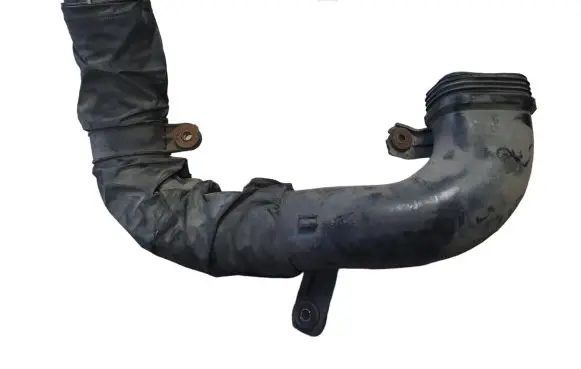 Hyundai Santa Fe Air intake hose/pipe 282122B100