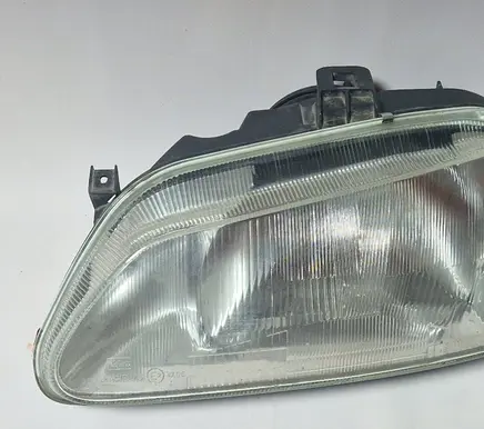 Renault Megane I Headlight/headlamp 02HCR175