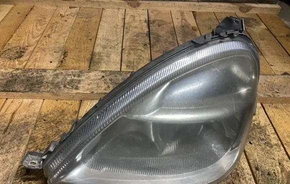 Mercedes-Benz A W168 Headlight/headlamp a1688201761 1688201761