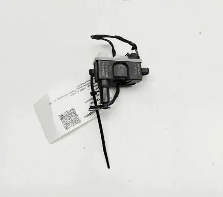 BMW X7 G07 Fuel tank cap lock 7378259