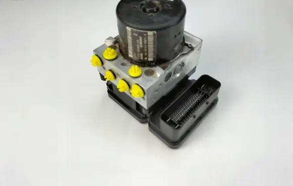 Ford B-MAX ABS Pump CV212C405EA 10021209214