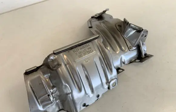 Audi A3 S3 8V Heat shield in engine bay 06K129597C