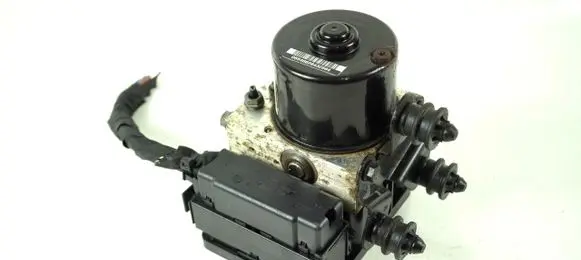 Volkswagen Golf V ABS Pump 1K0614517AE 1K0907379AC