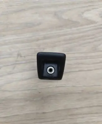 Volvo XC70 AUX in-socket connector 30657961