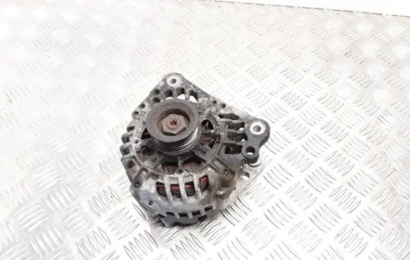 Skoda Fabia Mk2 (5J) Generator/alternator 03D903025H 308034357 2542747F