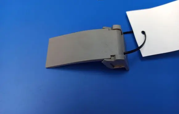 Mercedes-Benz E W211 Rear seat rail trim cover 2119200286 70010102