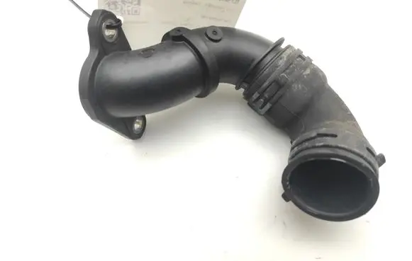 Fiat Talento Turbo air intake inlet pipe/hose 147134852R