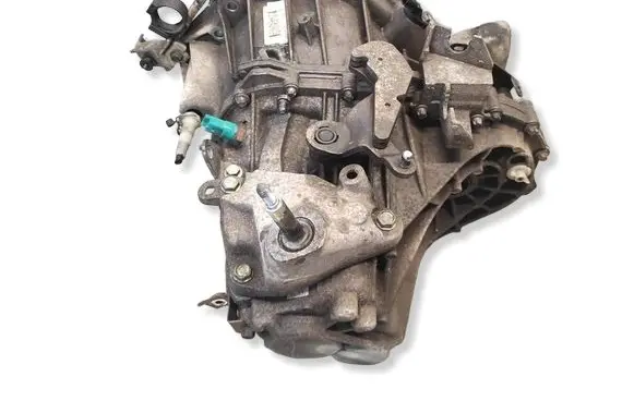 Nissan Juke I F15 Manual 6 speed gearbox TL4125