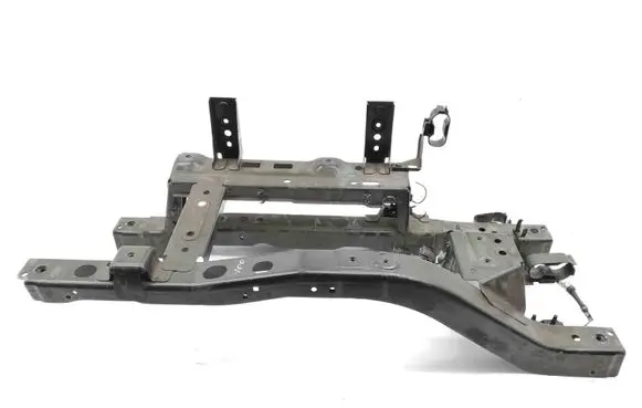 Nissan Leaf I (ZE0) Front subframe