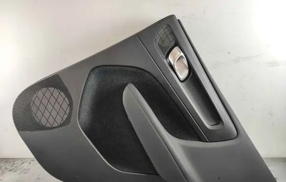 Volvo XC40 Rear door card panel trim 31407710