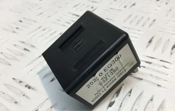 Nissan X-Trail T30 Other relay 25230EQ300