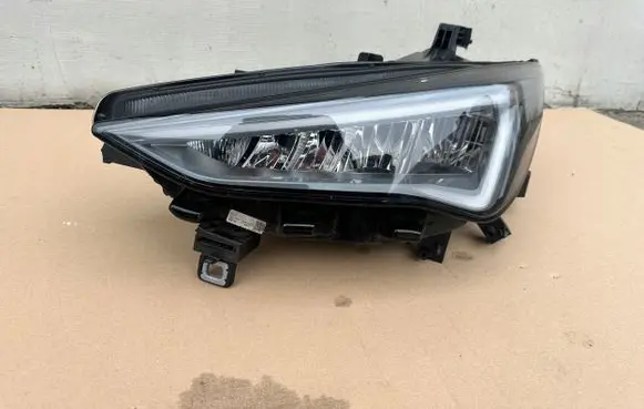 Cupra Born Headlight/headlamp