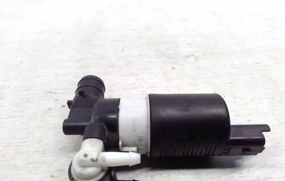 Renault Megane III Windscreen/windshield washer pump 8200031805 7700430078 8200184555