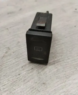 Volkswagen PASSAT B5.5 Windscreen/window heater switch 3B0959621