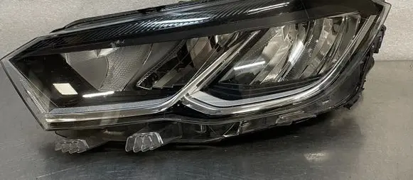 Volkswagen Polo VI Headlight/headlamp 2G1941005C