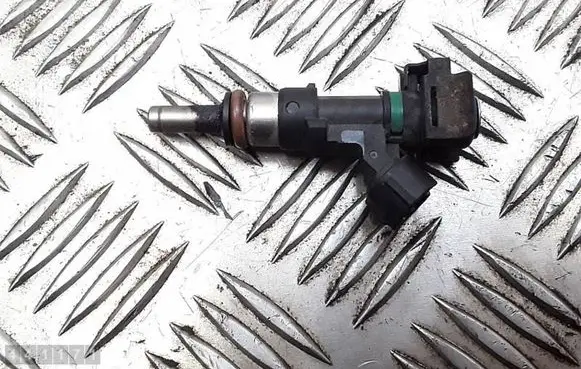 Dacia Sandero Fuel injector 0280158293 166008740R