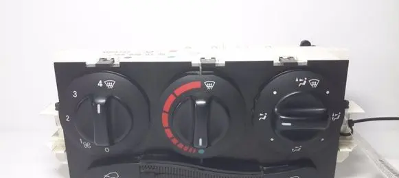 Mercedes-Benz A W168 Air conditioner control unit module A1688300385