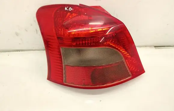 Toyota Yaris Rear/tail lights 0D7