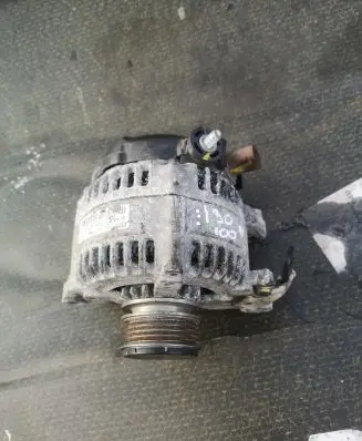 KIA Optima Generator/alternator 373002A700