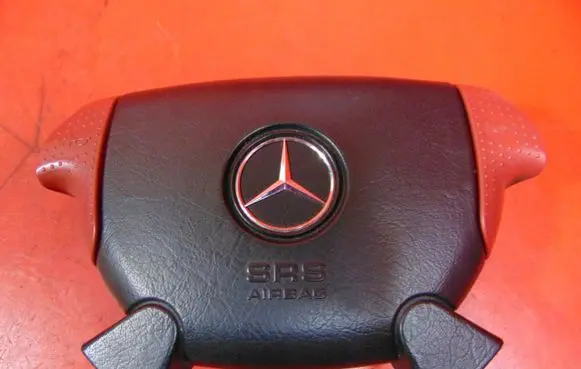 Mercedes-Benz SLK R170 Steering wheel airbag 1704601898