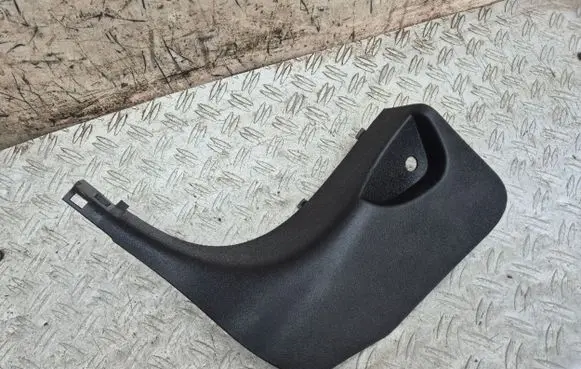 Renault Megane III Foot area side trim 768370003R 632140002